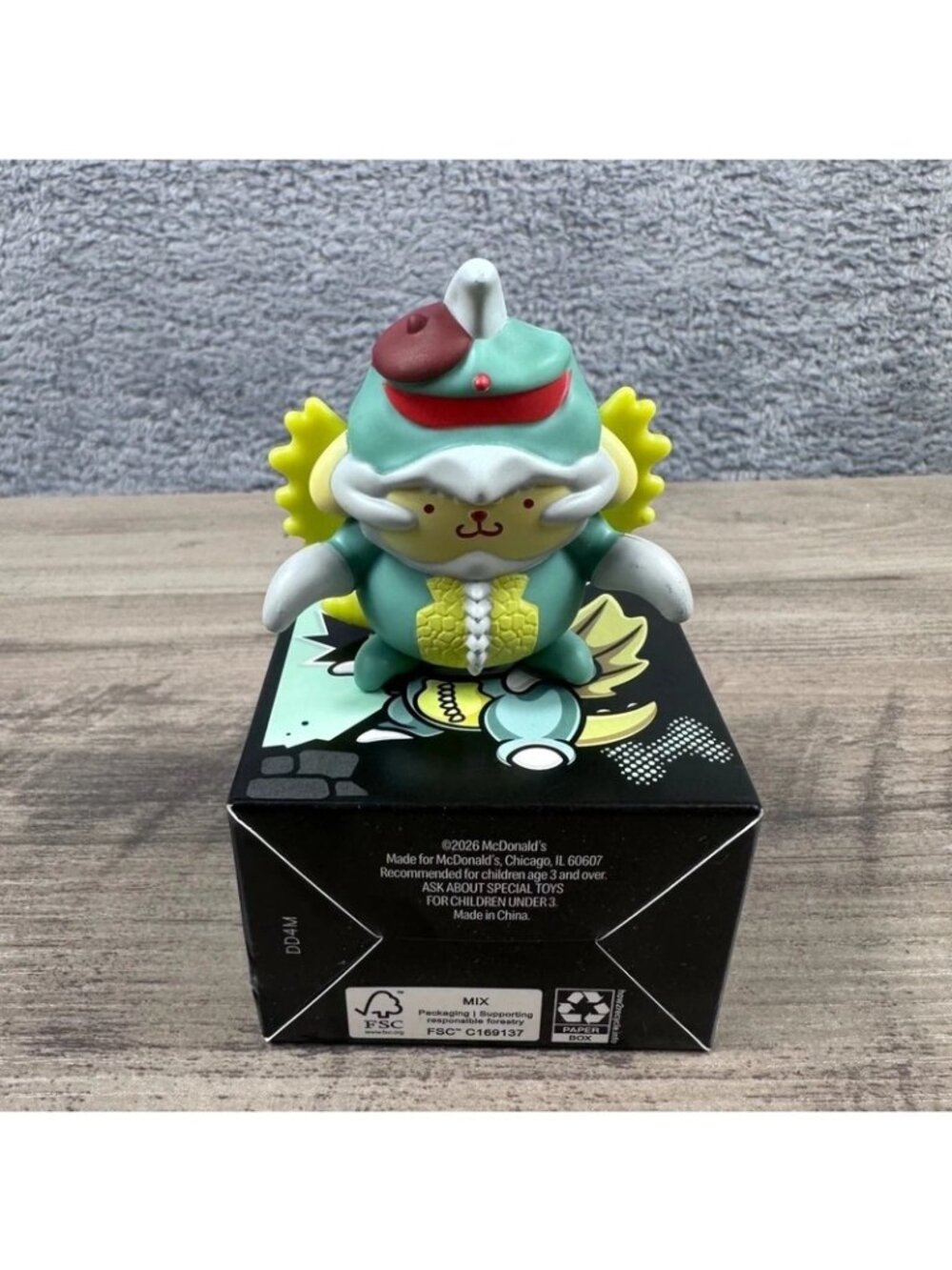 Pompompurin Gigan Figure Toy